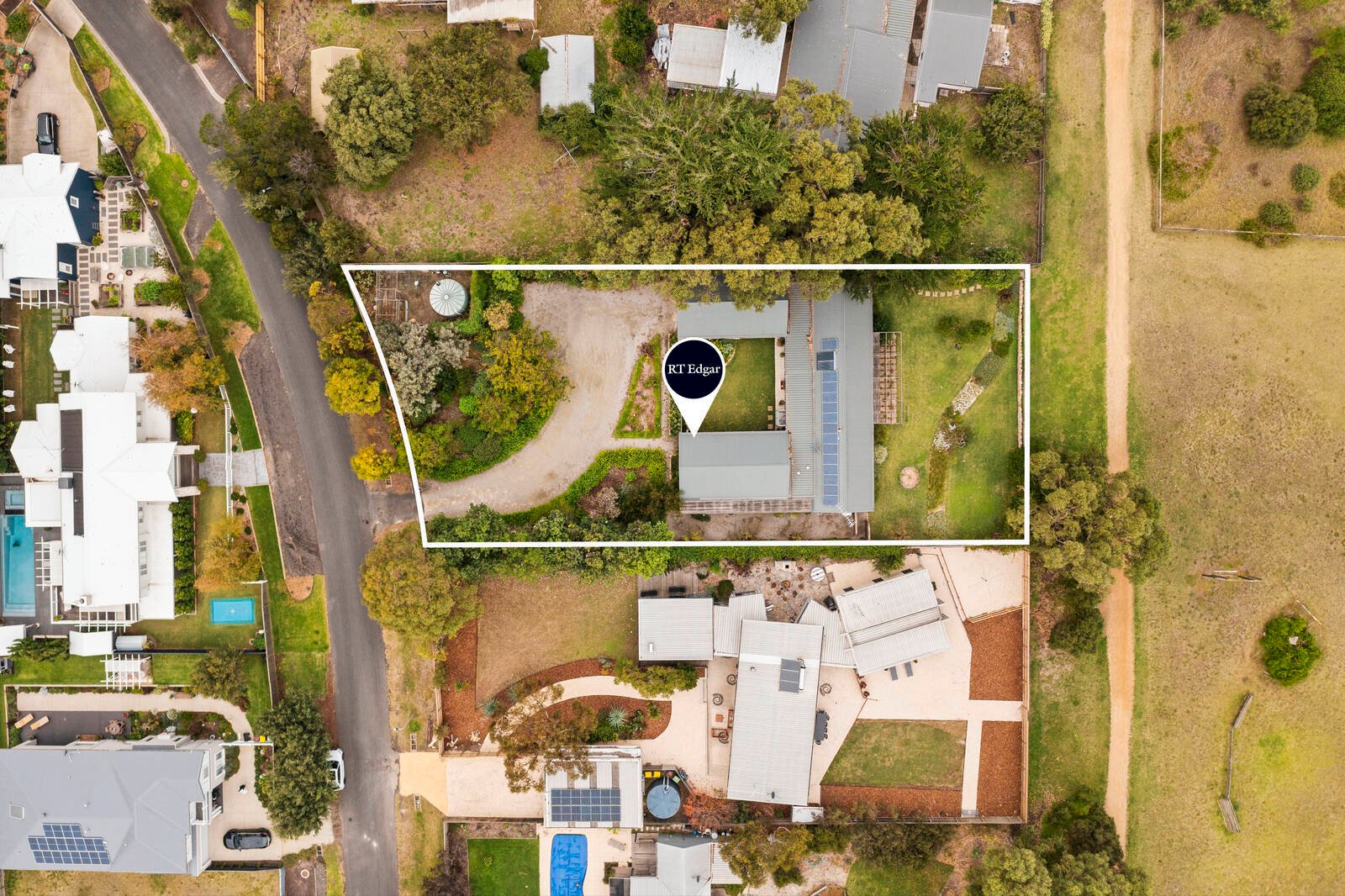 Real Estate and Property in 7 Araluen Court, Barwon Heads, VIC