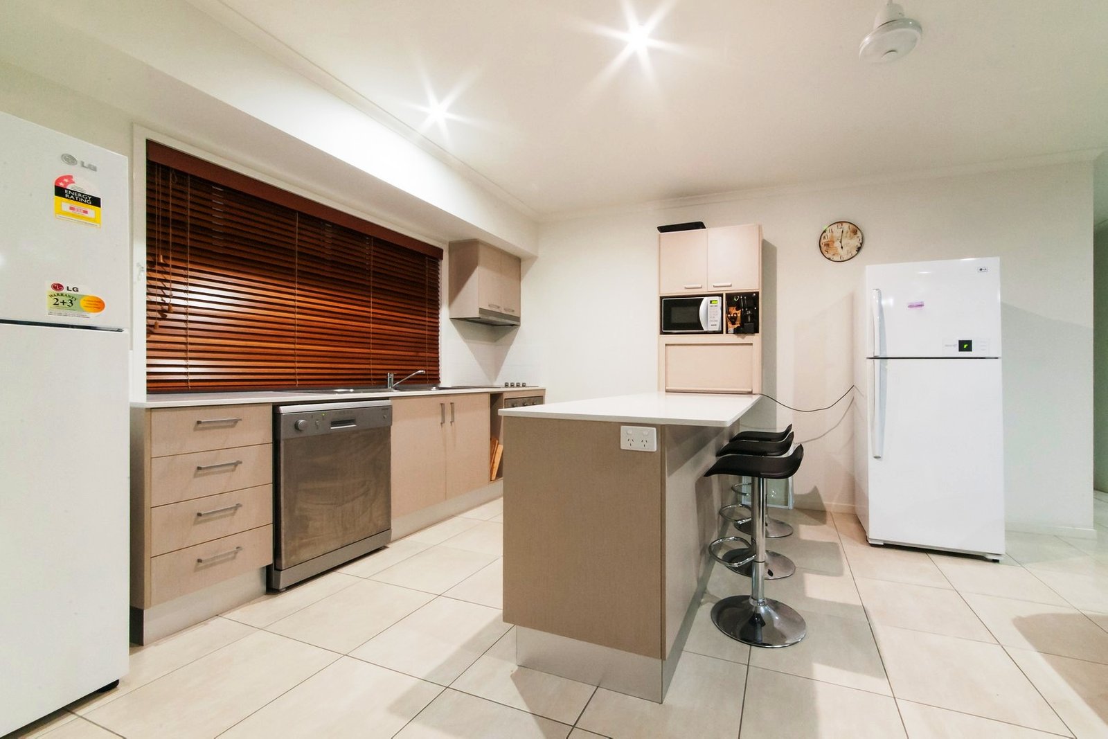 7 Armada Crescent JUBILEE POCKET 7