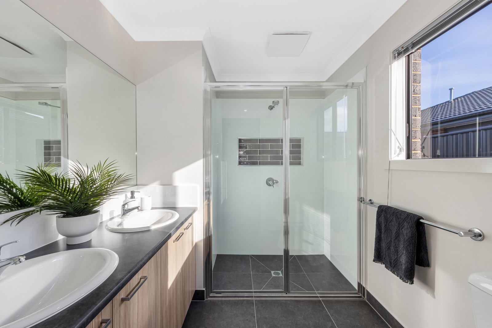 Real Estate and Property in 7 Armstrong Court, Kyneton, VIC