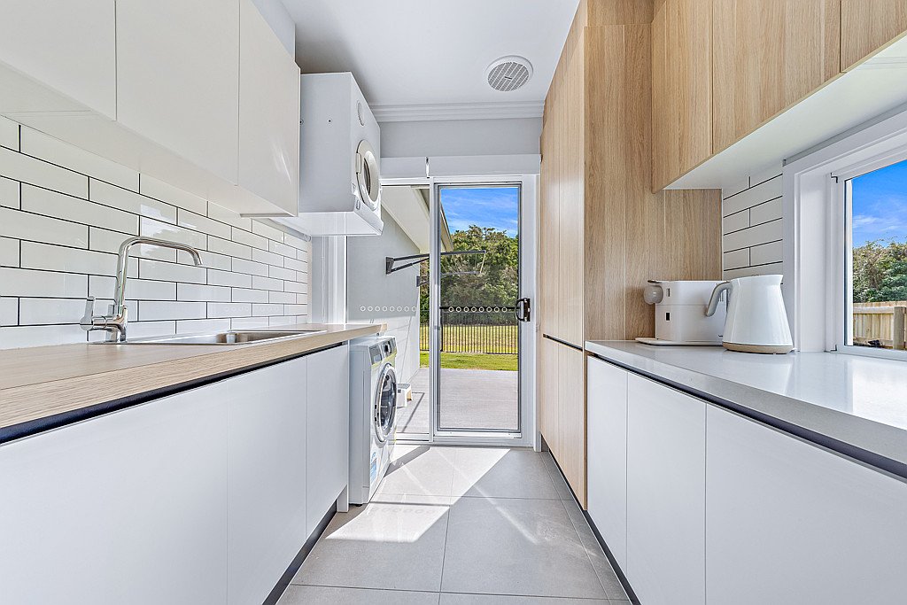 7 Arnold Court CANNONVALE 29
