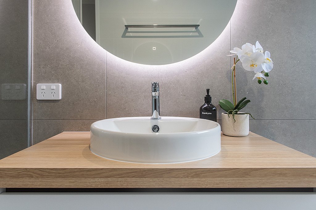 7 Arnold Court CANNONVALE 34