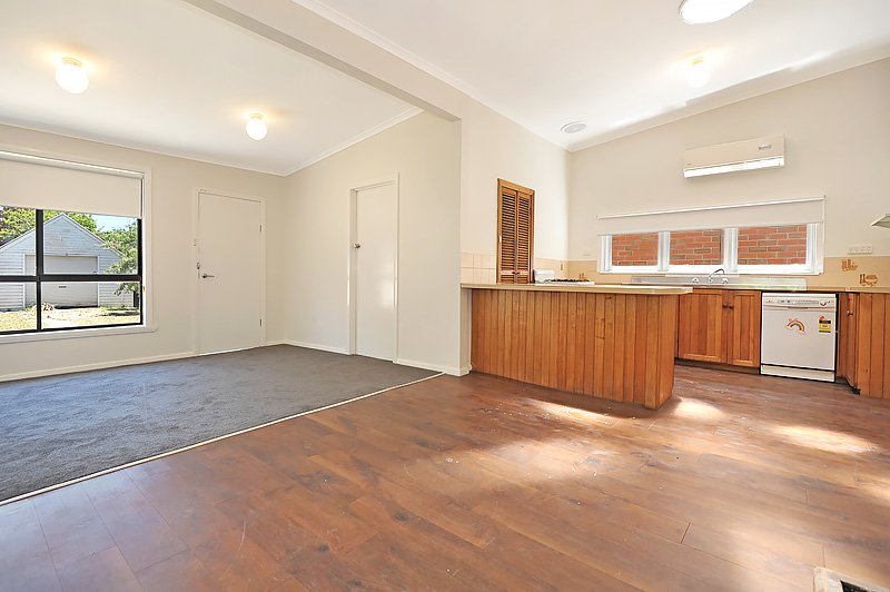 Gallery: 7 Ascot Street North