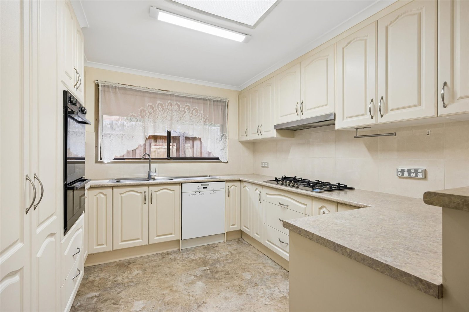 Gallery: 7 Australis Court