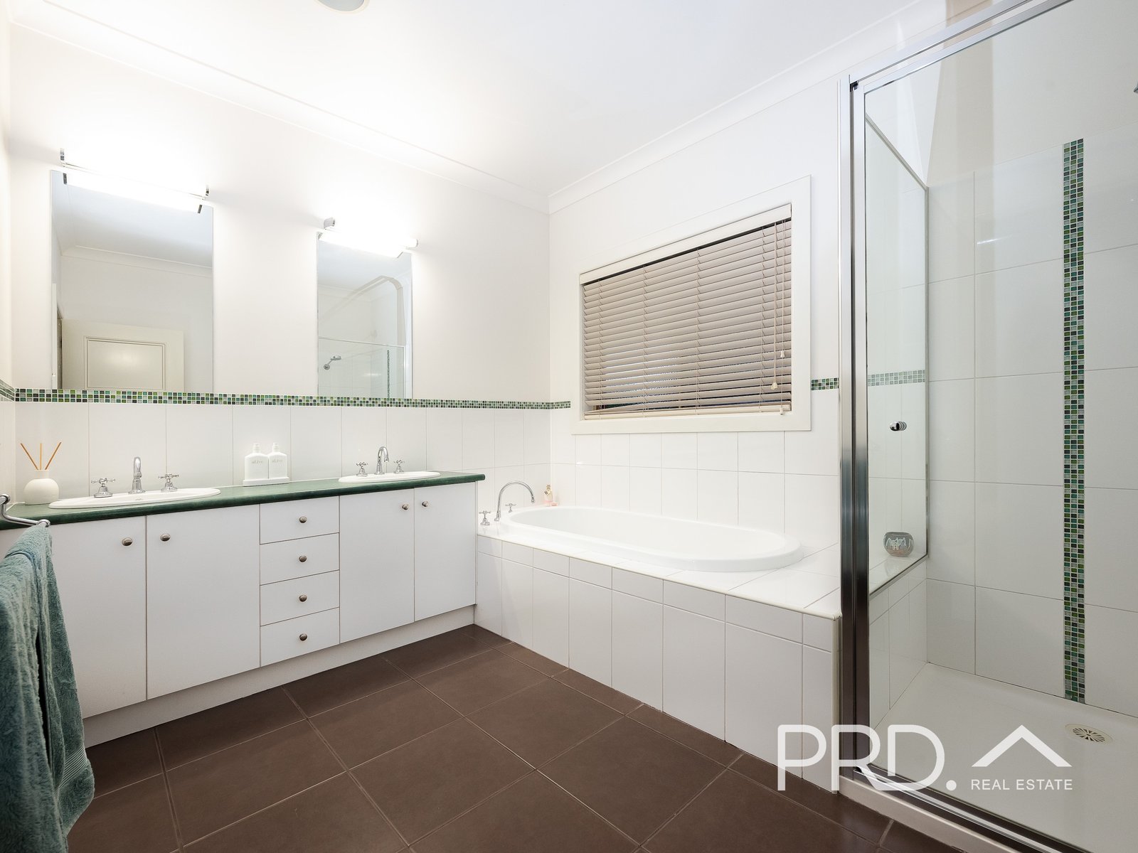 7 Ayrshire Way SHEPPARTON 19