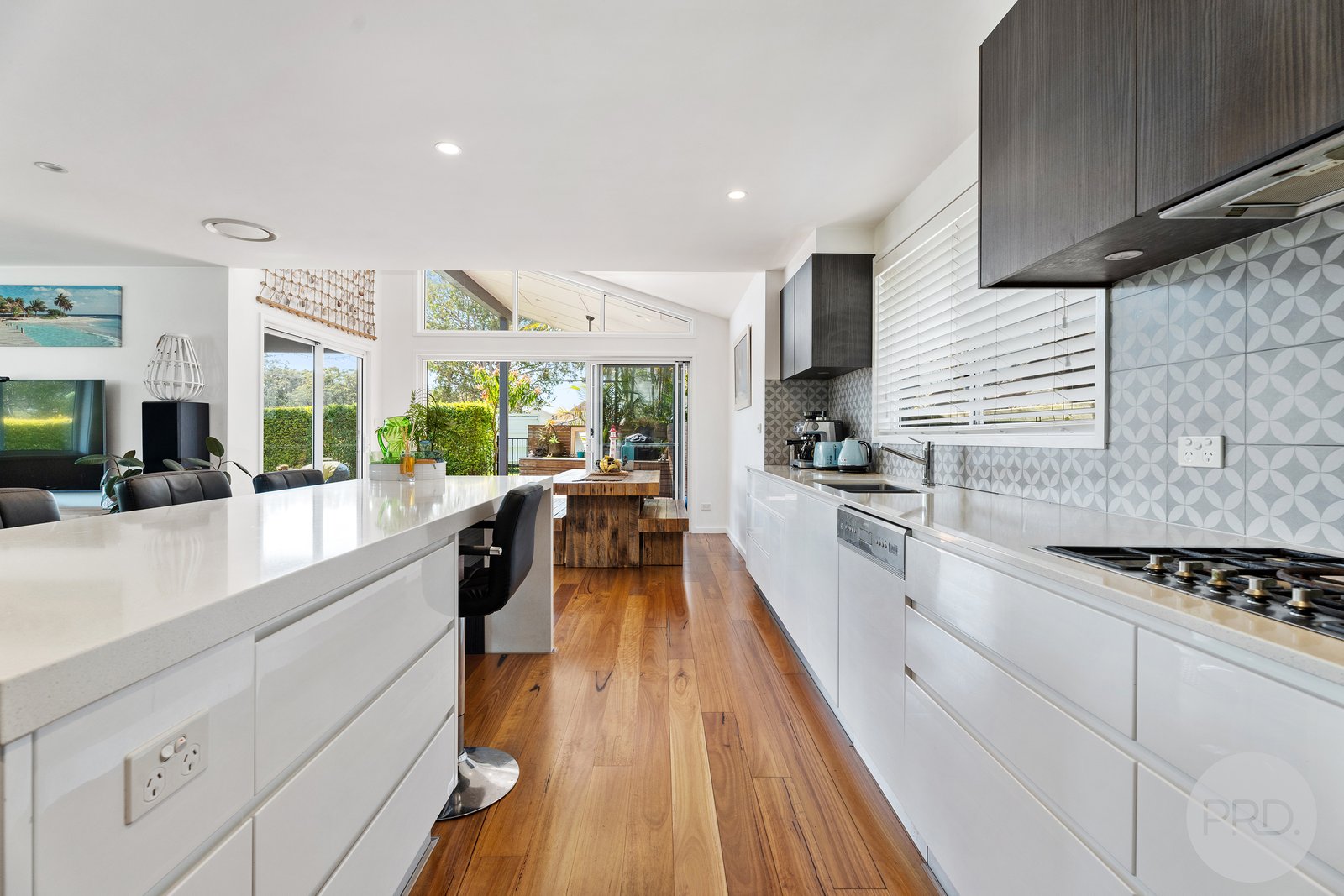 7 Bagnall Avenue SOLDIERS POINT 9