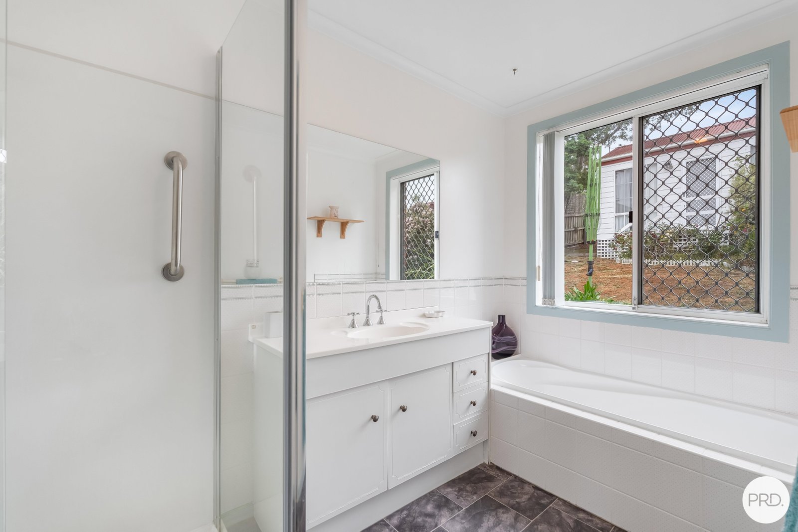 7 Baltonsborough Road AUSTINS FERRY 8