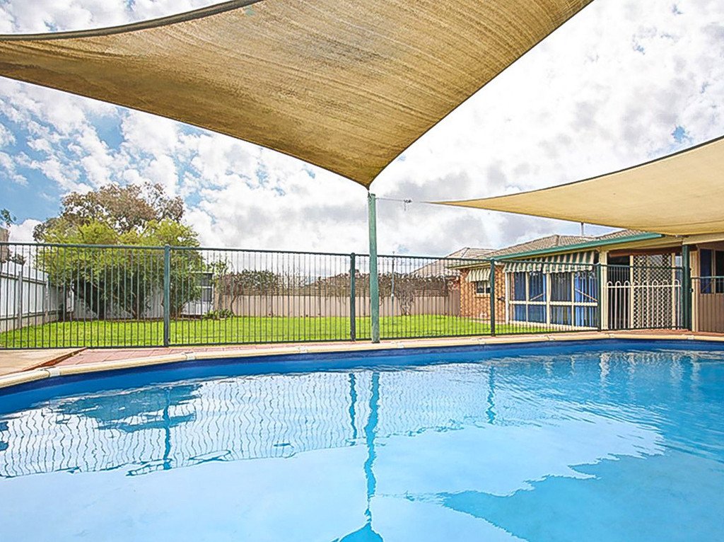 7 Bamarook Crescent GLENFIELD PARK 4