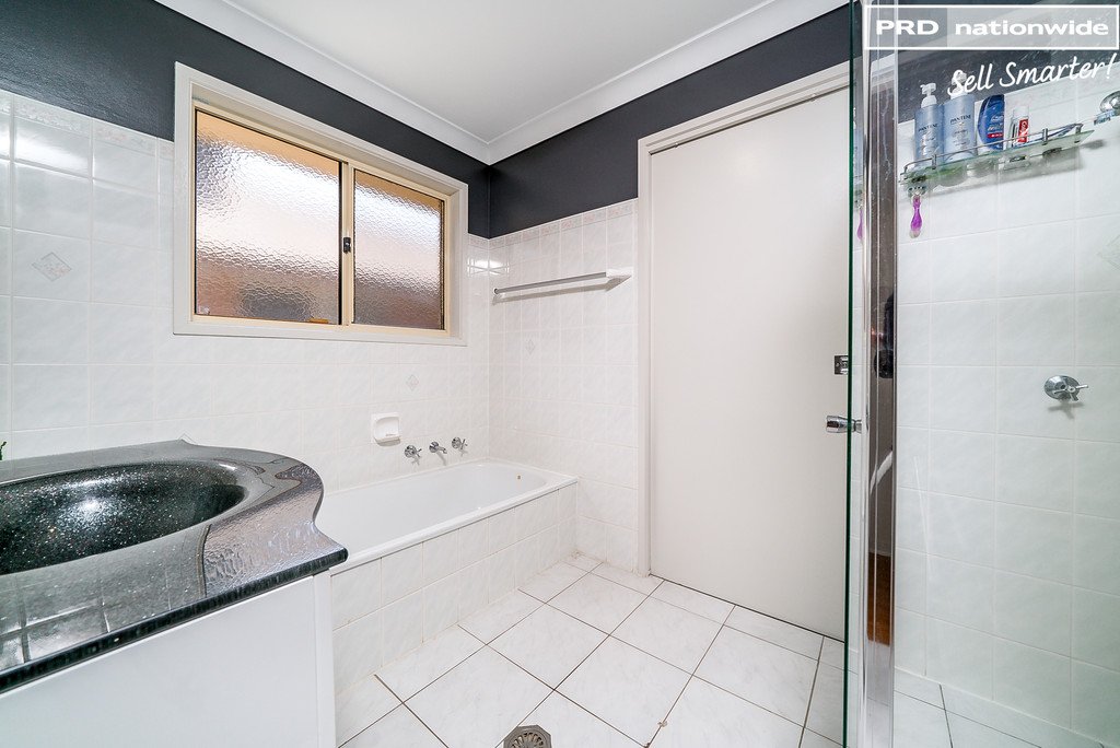 7 Bamarook Crescent GLENFIELD PARK 11