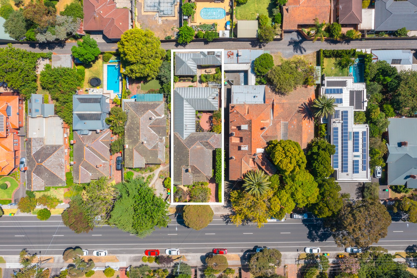 Real Estate and Property in 7 Bambra Road, Caulfield North, VIC