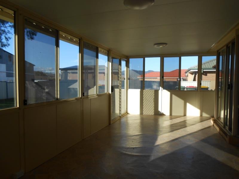 7 Banks Street TAMWORTH 5