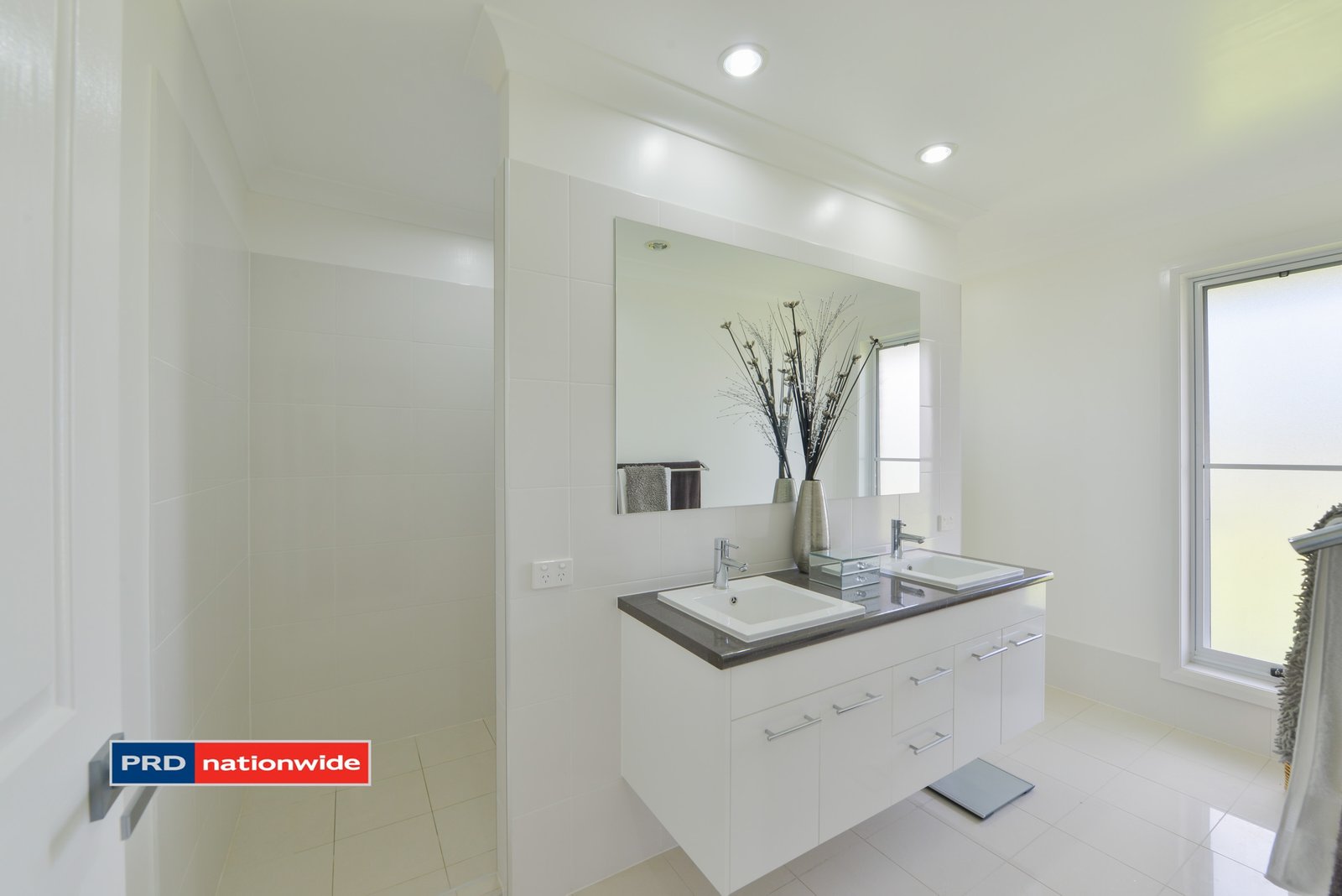 7 Barakula Drive TAMWORTH 16