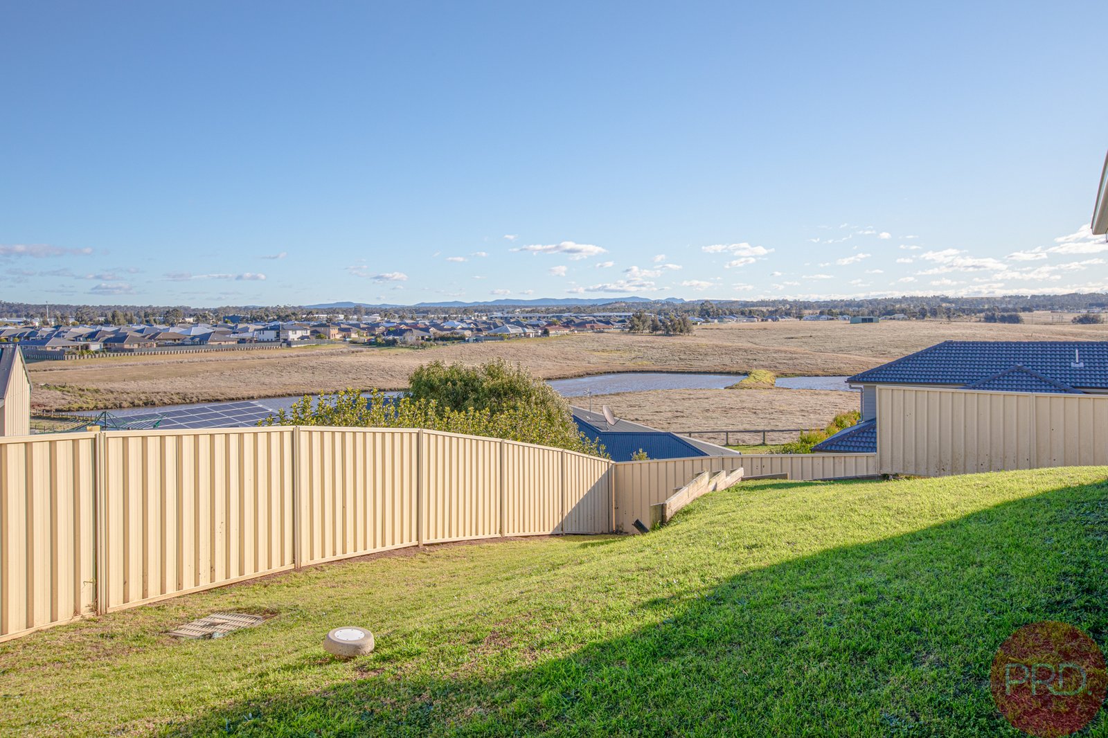 7 Barbara Court RUTHERFORD 14