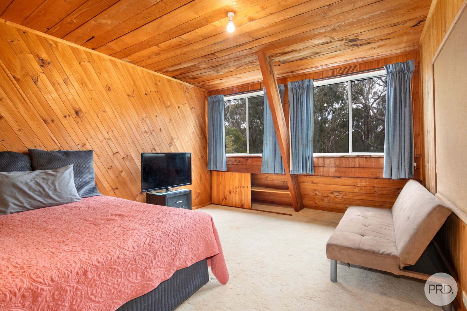 7 Barkers Lane ELAINE 6