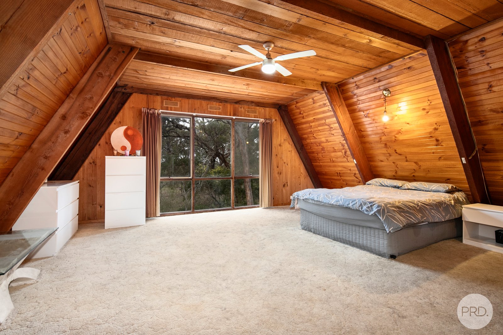 7 Barkers Lane ELAINE 8