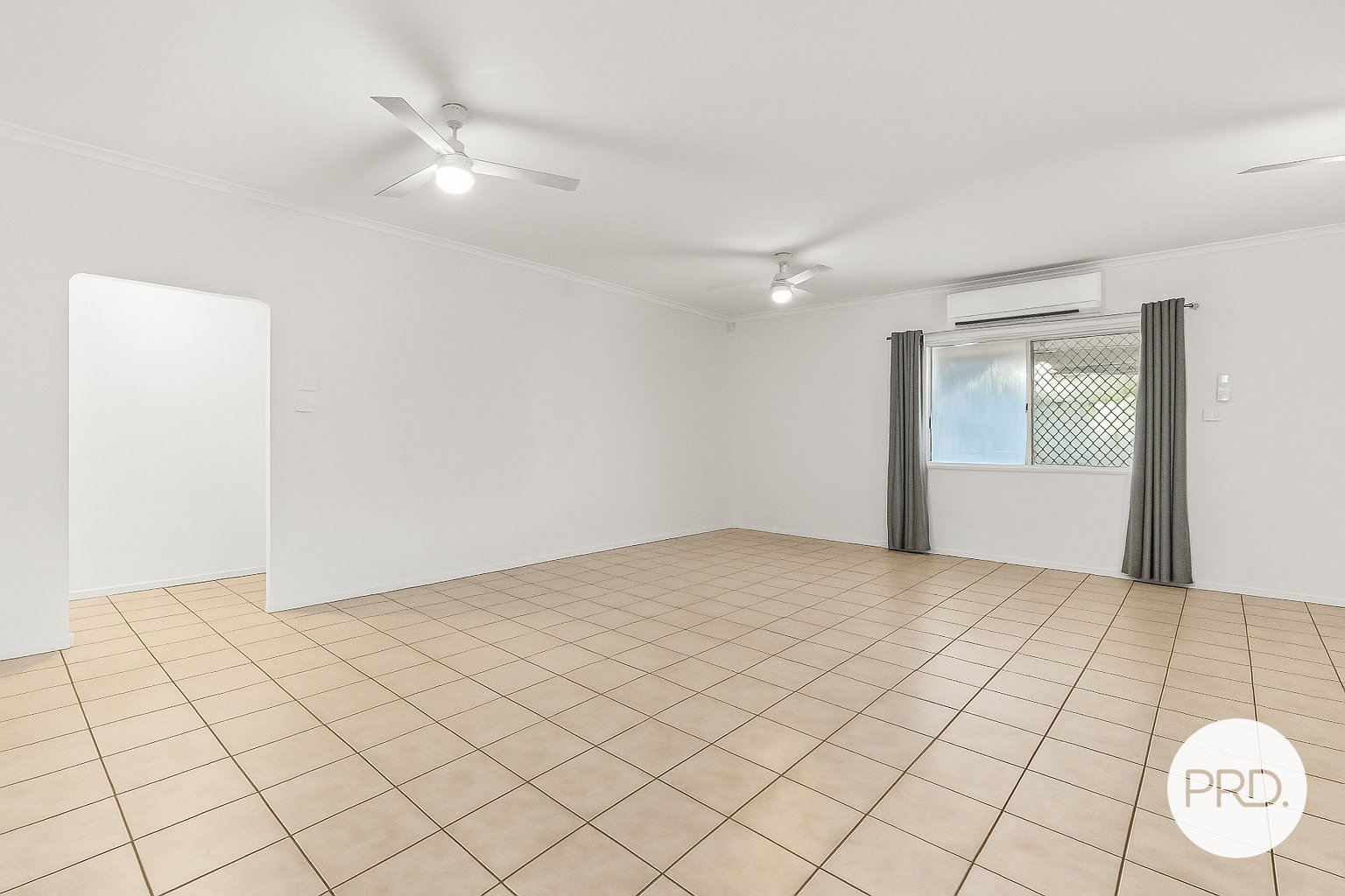 7 Barnsley Place CABLE BEACH 13