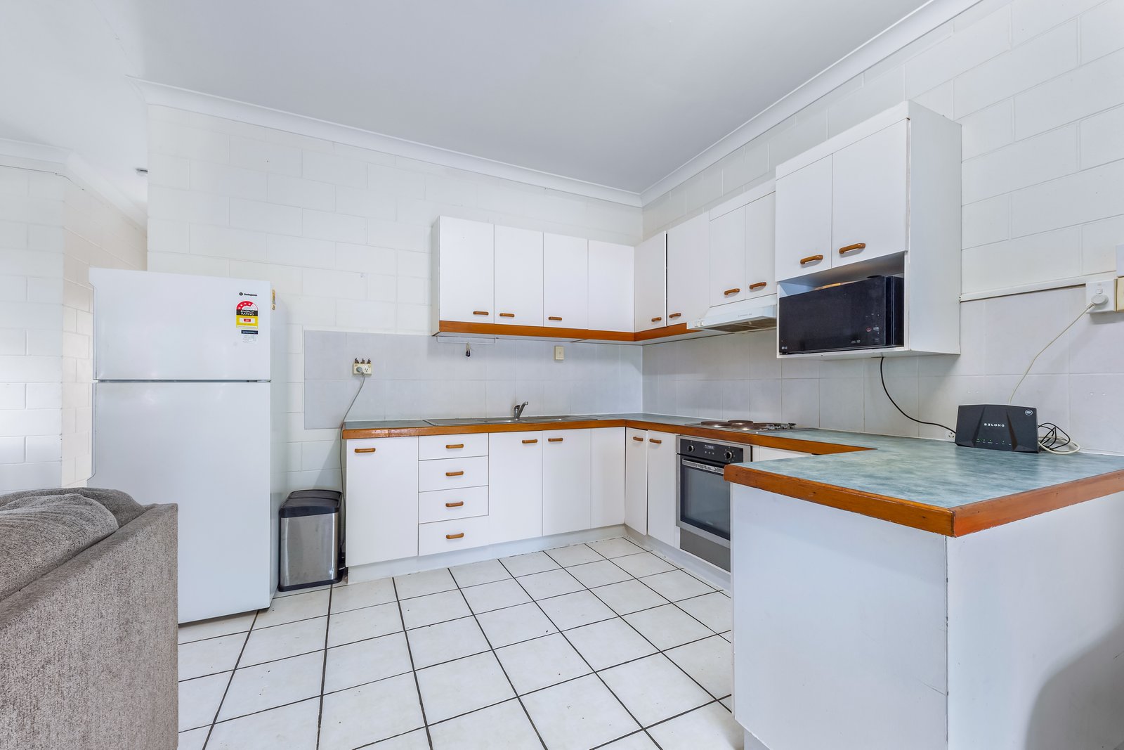 7 Barry St  PROSERPINE 3