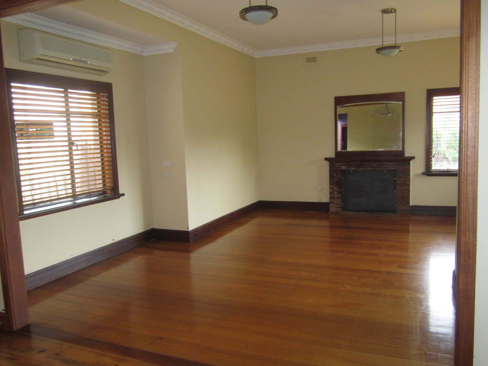 Gallery: 7 Barry Street