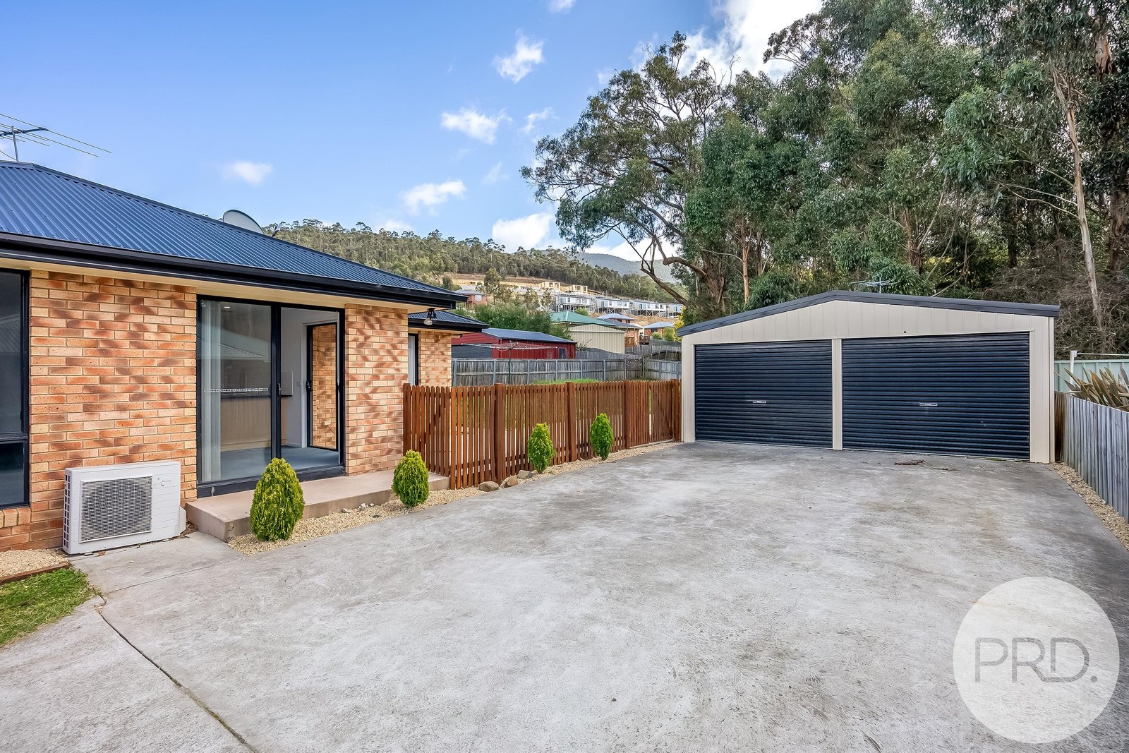 7 Bateman Court CLAREMONT 10