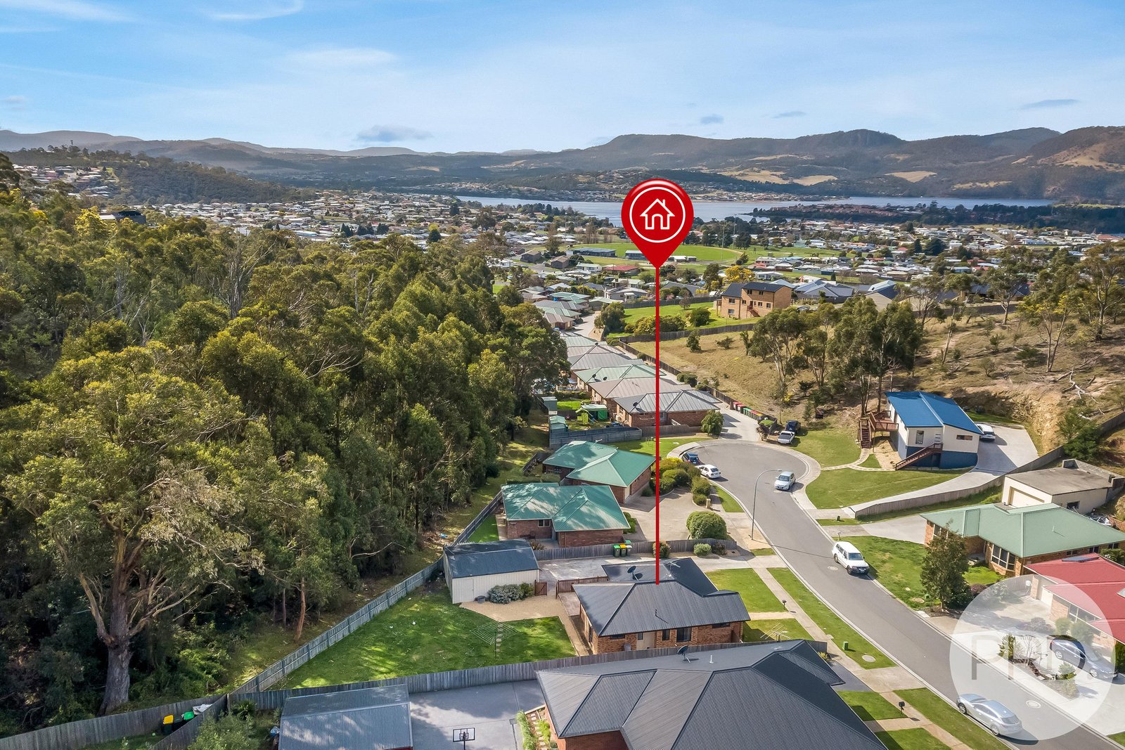7 Bateman Court CLAREMONT 18
