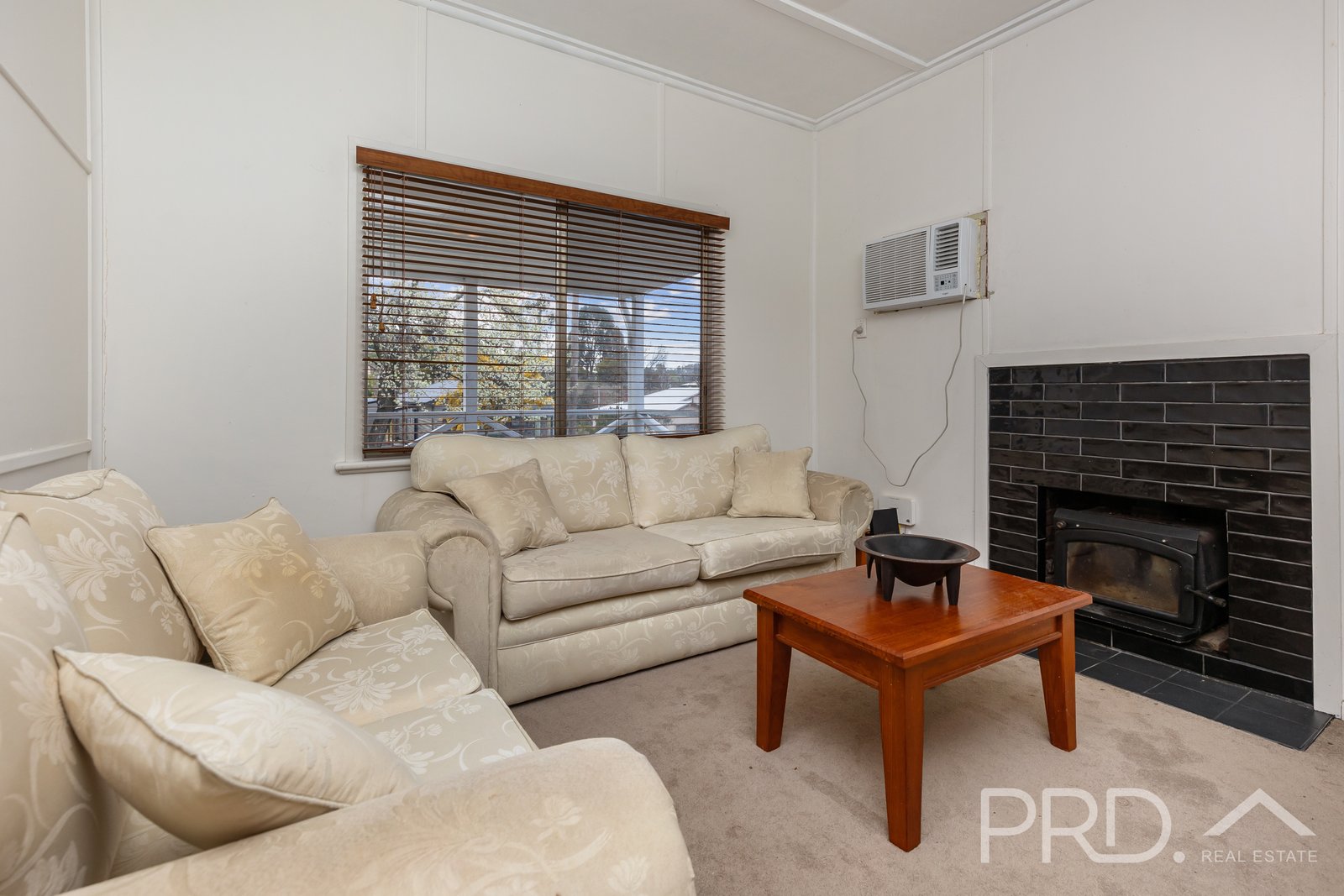 7 Batlow Avenue BATLOW 5