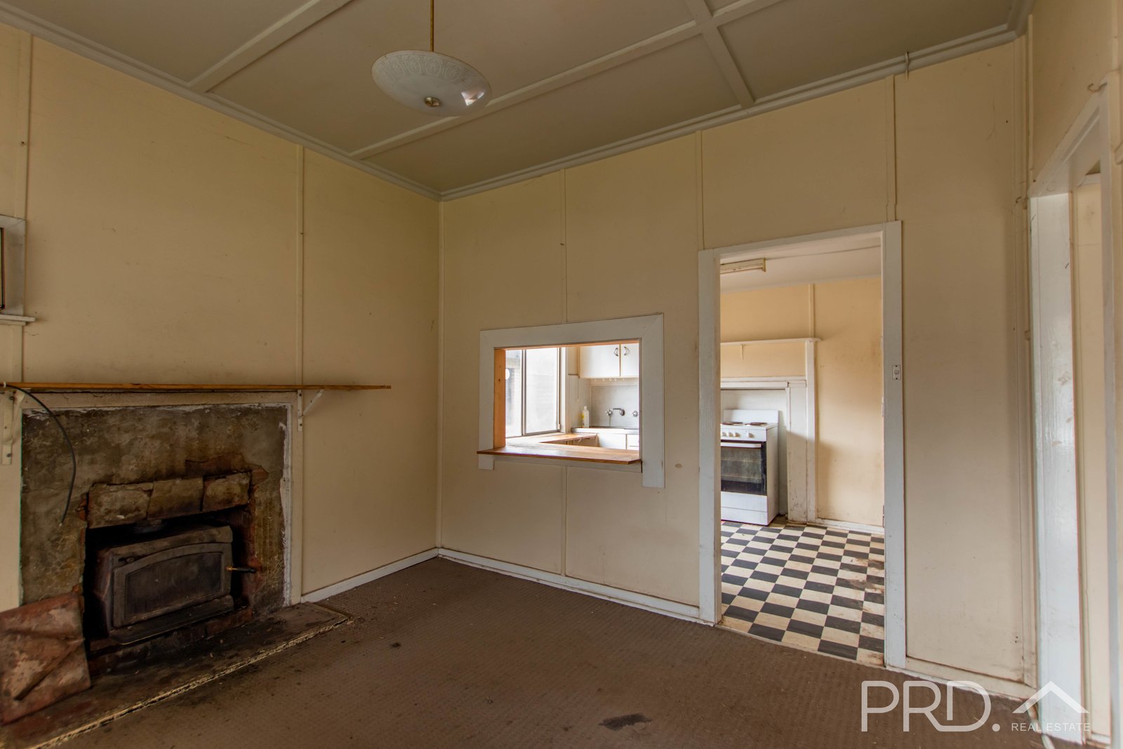 7 Batlow Avenue BATLOW 4