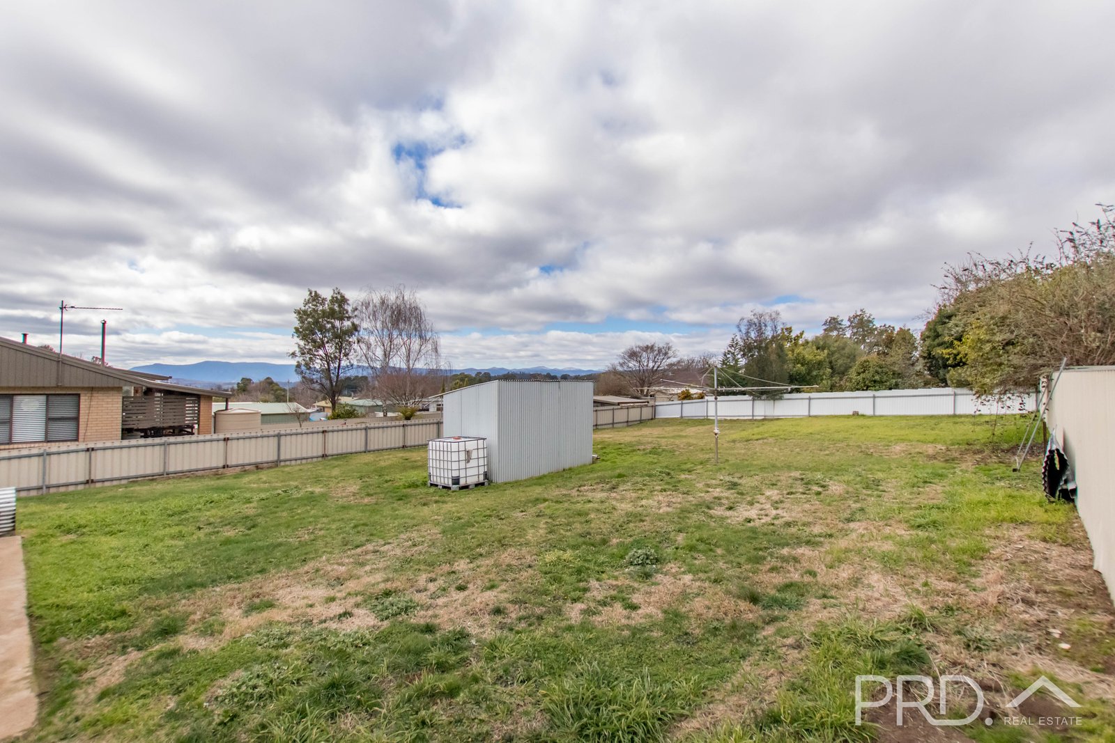 7 Batlow Avenue BATLOW 11