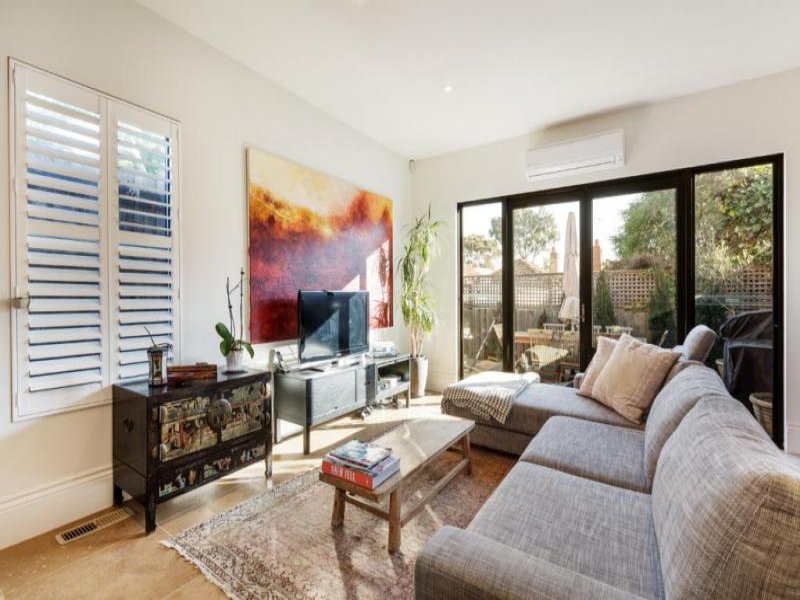 Real Estate and Property in 7 Baxter Street, Toorak, VIC