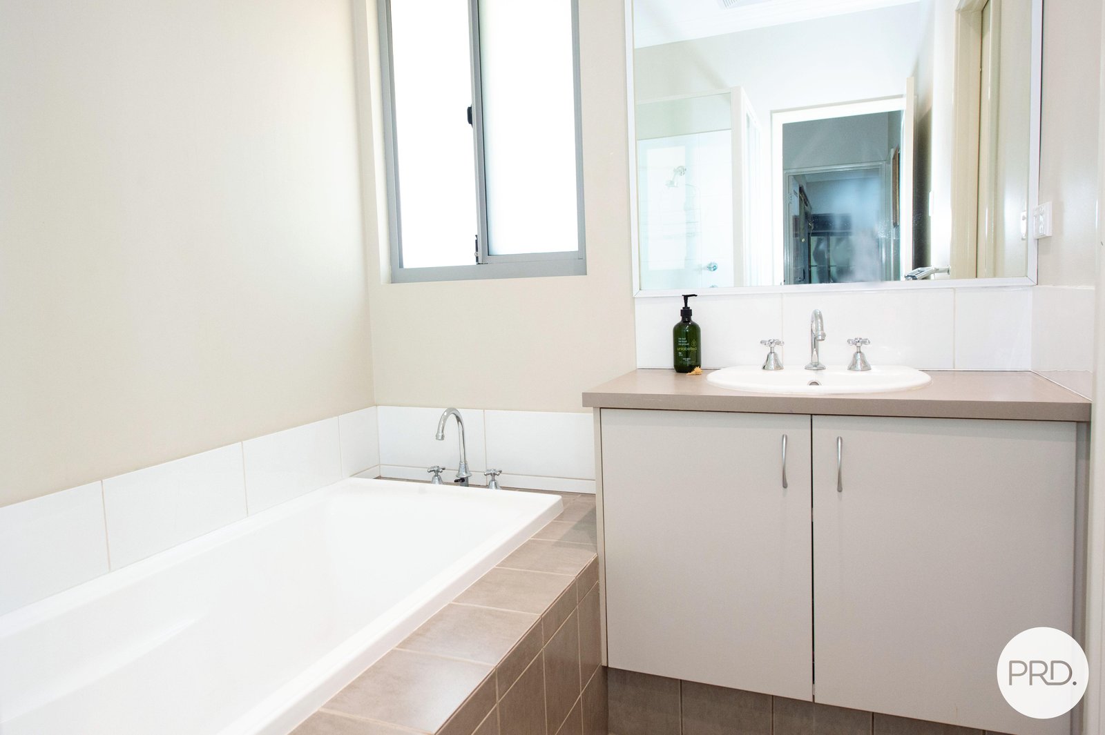 7 Baynton Drive BAYNTON 15