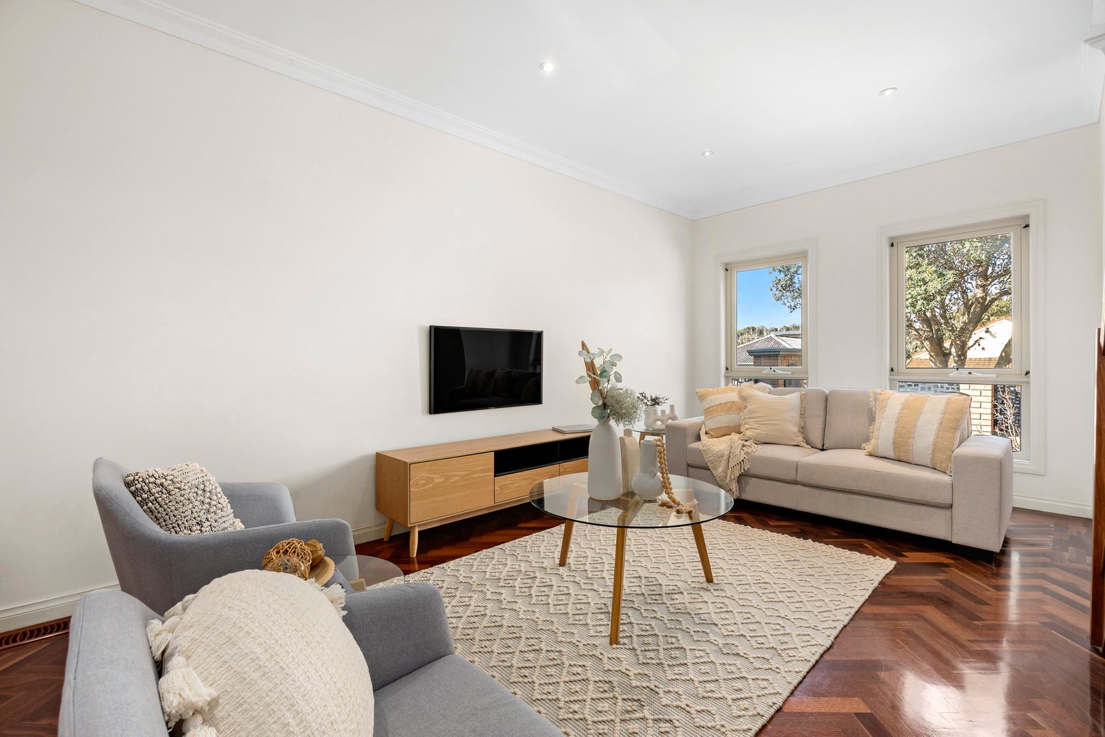 Gallery: 7 Beach Grove