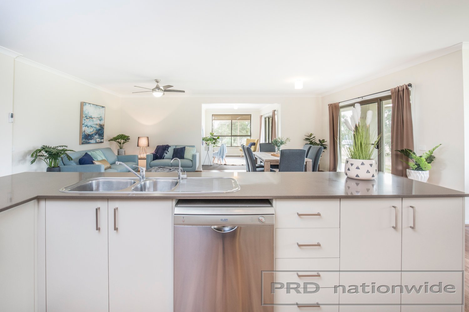 7 Beacon Hill Rd  WINDELLA 17