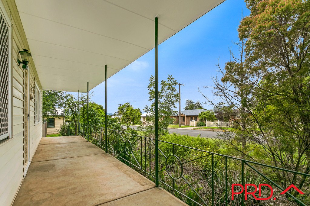 7 Begonia Street TAMWORTH 5