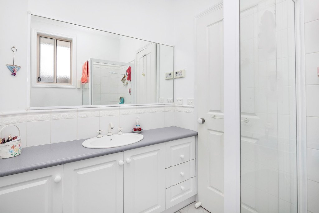 7 Belltower Avenue ALFREDTON 3