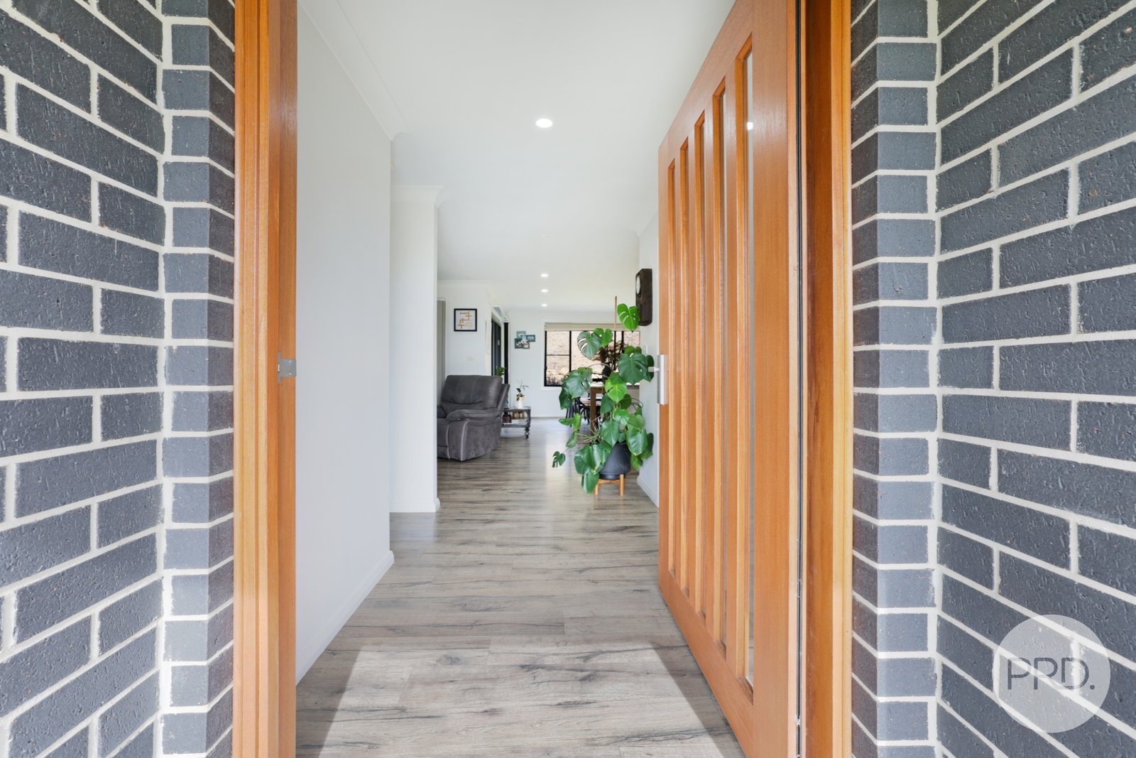 7 Bibil Close TAMWORTH 4