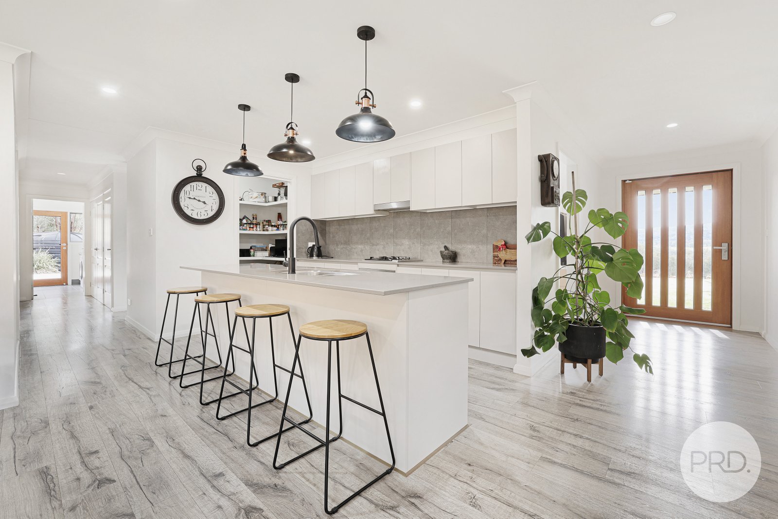 7 Bibil Close TAMWORTH 10