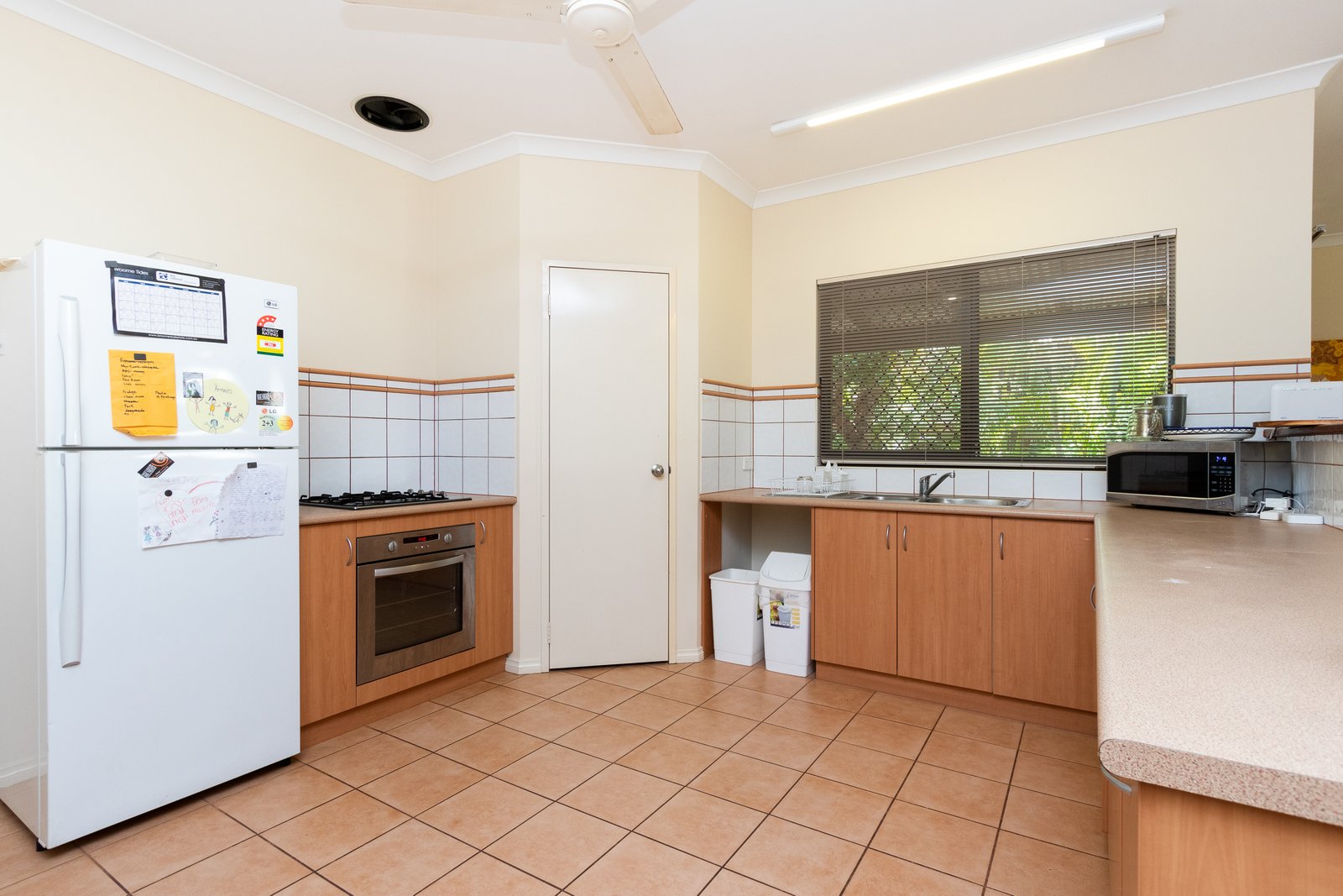 7 Biny Lane CABLE BEACH 18