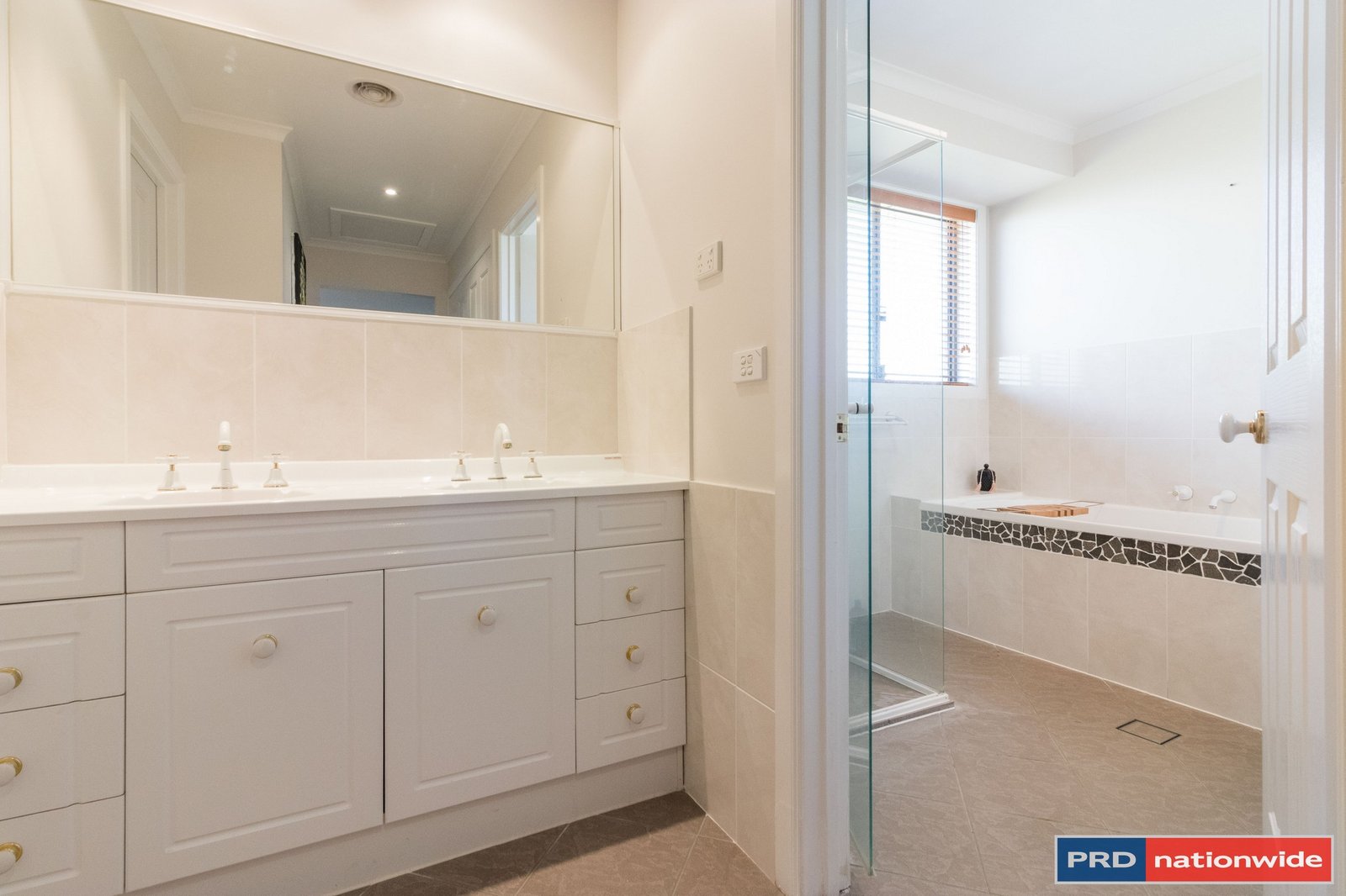 7 Birch Drive BUNGENDORE 14