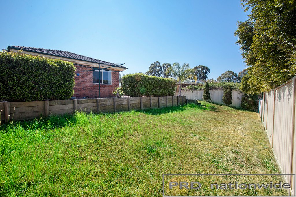7 Birch Grove ABERGLASSLYN 3