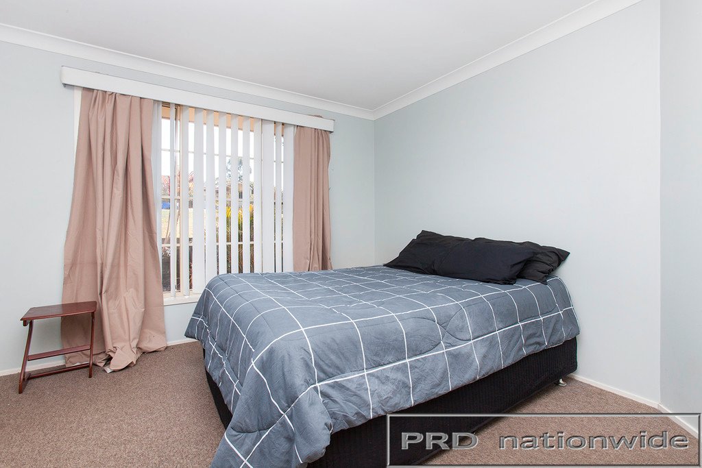 7 Birch Grove ABERGLASSLYN 10