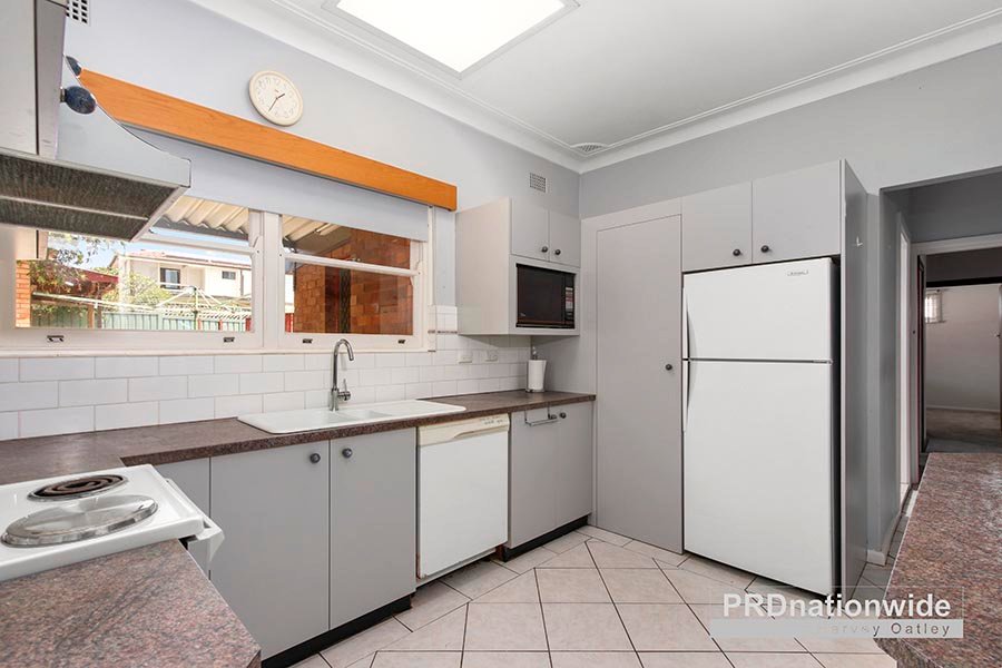 7 Blackbutt Avenue LUGARNO 2