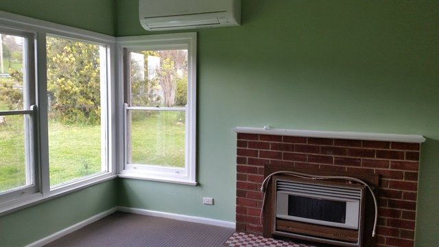 7 Blowering Road TUMUT 2
