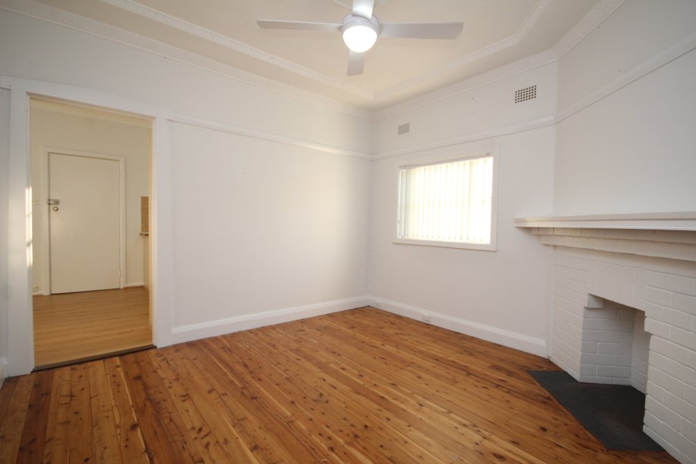 7 Bonalbo Street KINGSGROVE 4