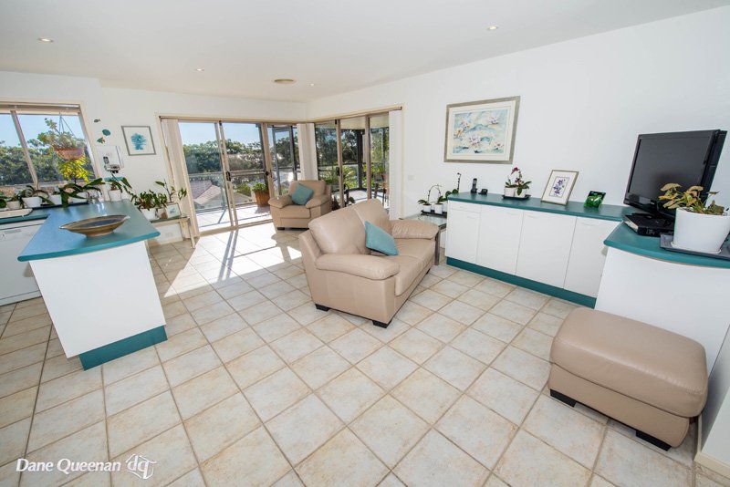 7 Bonito Street CORLETTE 8