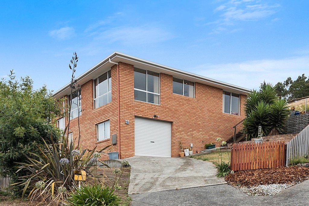 7 Bonwick Court CLAREMONT 1