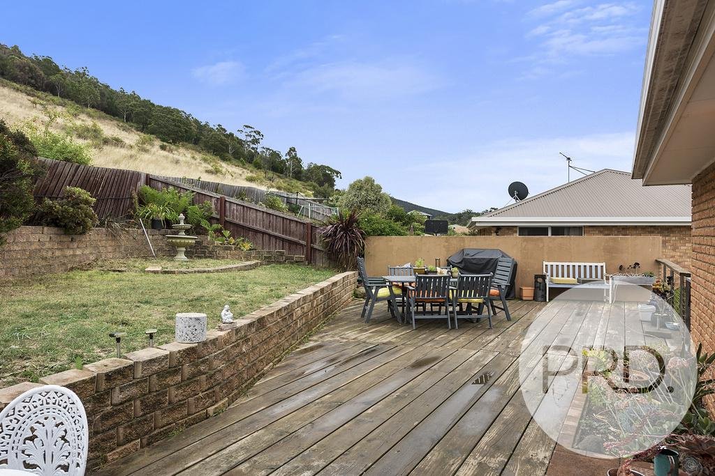 7 Bonwick Court CLAREMONT 13