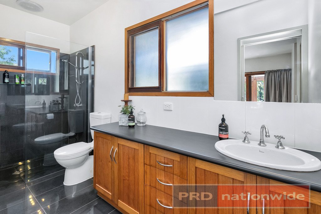 7 Boronia Road BLACK HILL 8