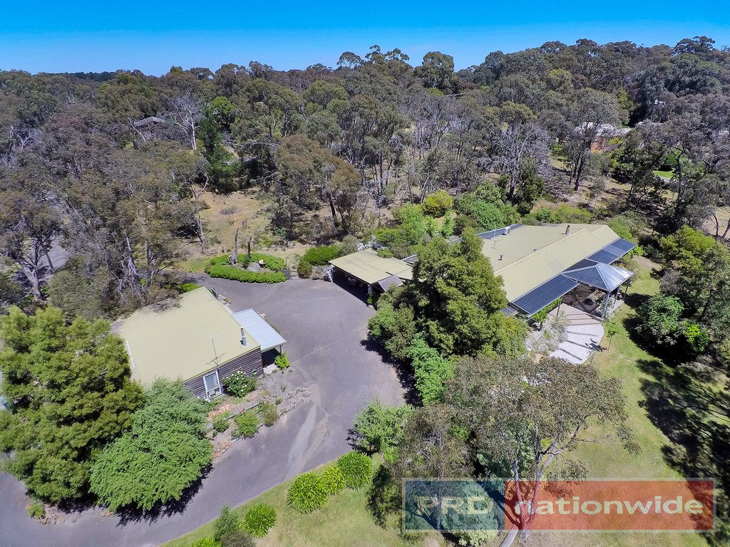 7 Boronia Road BLACK HILL 16