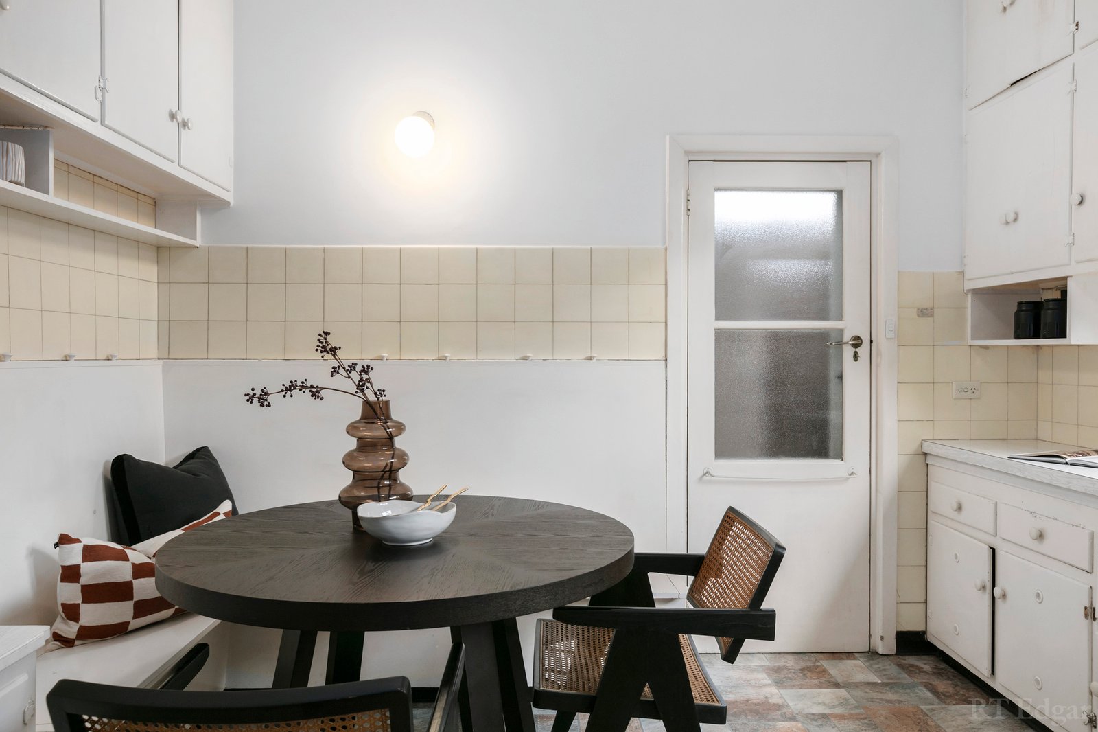 Real Estate and Property in 7 Bramley Court, Kew, VIC