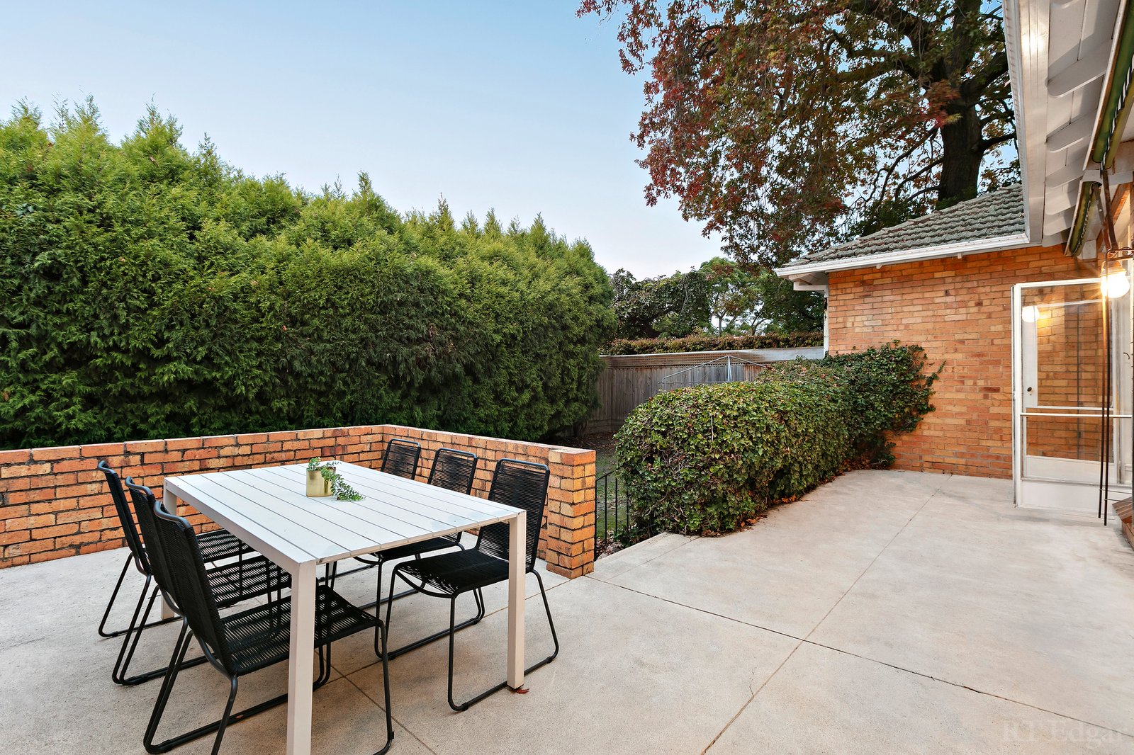 Real Estate and Property in 7 Bramley Court, Kew, VIC