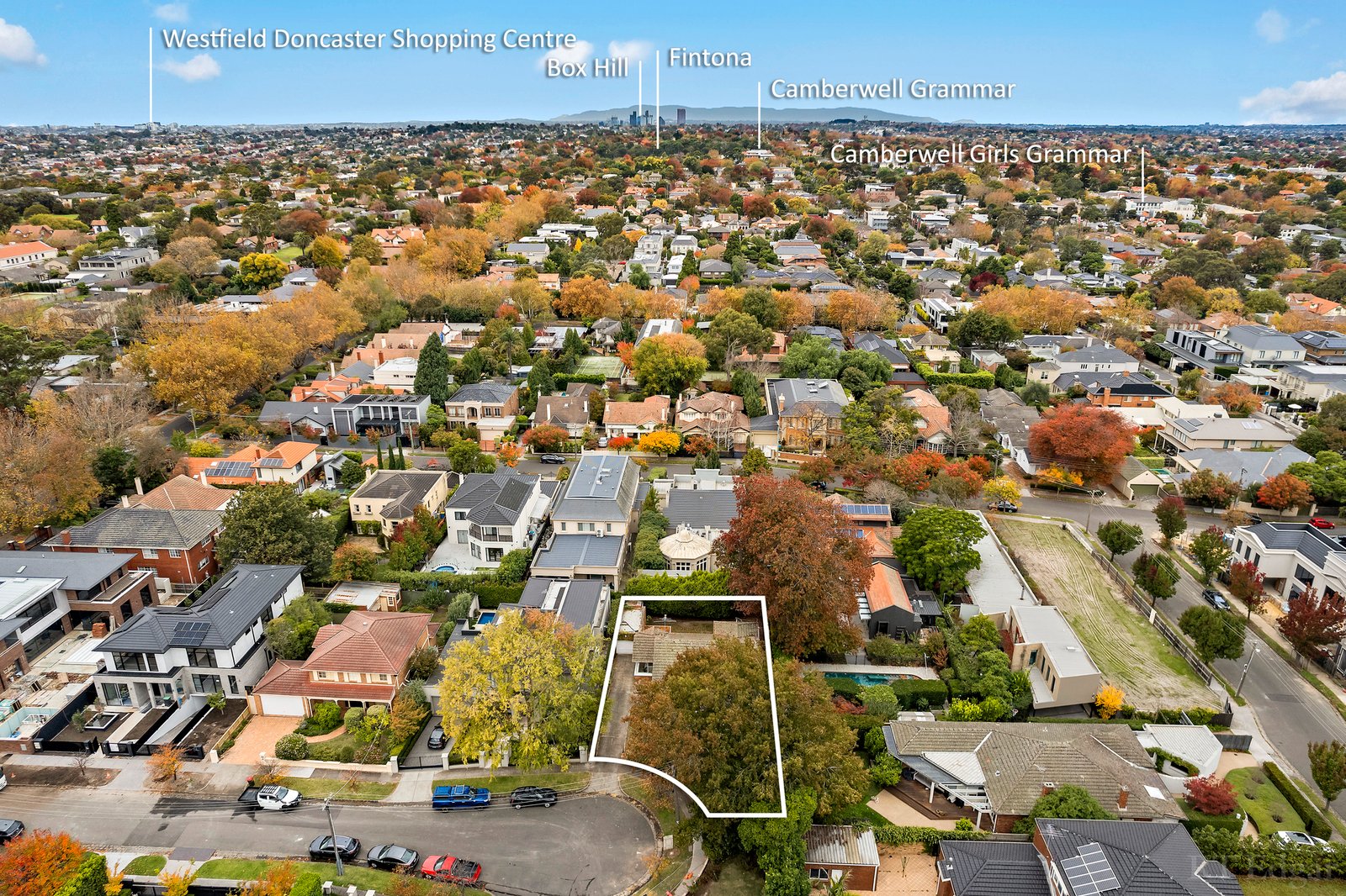 Real Estate and Property in 7 Bramley Court, Kew, VIC