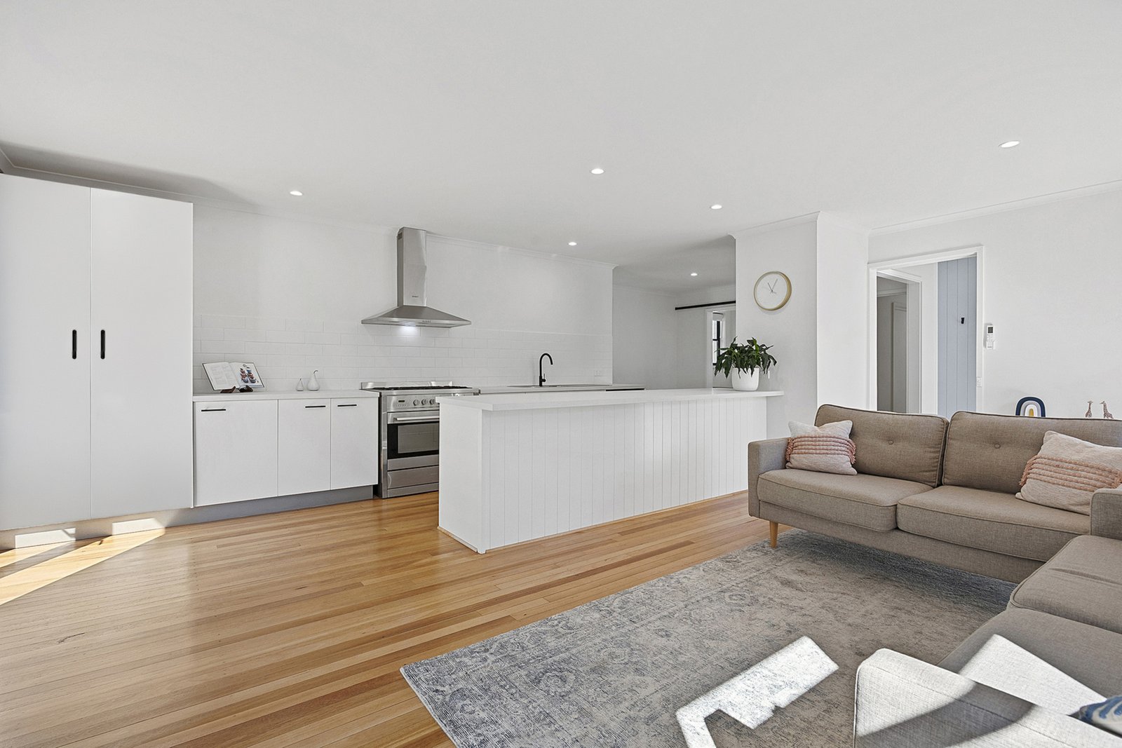 Gallery: 7 Bren Street